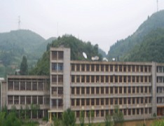  贵航高级技工学校