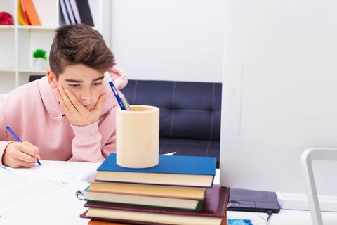 2023年重庆可以读护理学校的大专学校