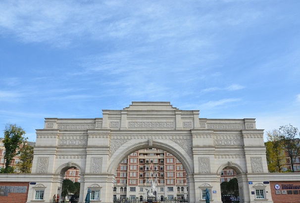  成都航空旅游职业学校