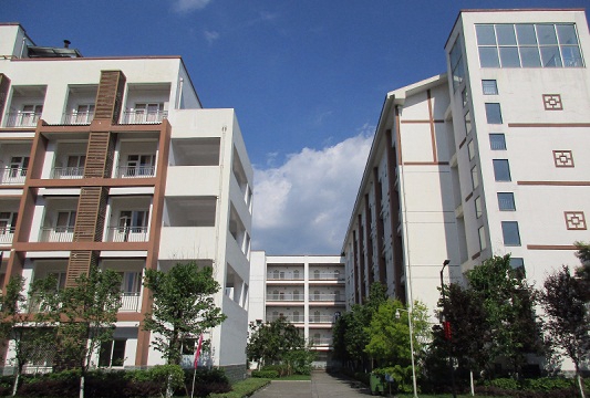  四川省旅游学校
