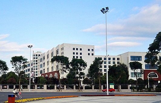  四川省江油市职业中学校