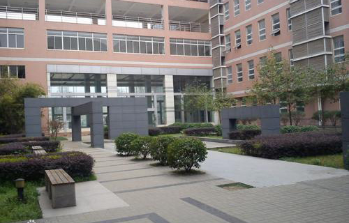  富民县第一职业技术学校