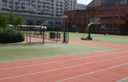  昆明电缆厂技工学校