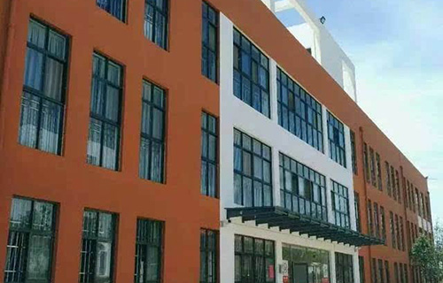  富源县第二职业中学