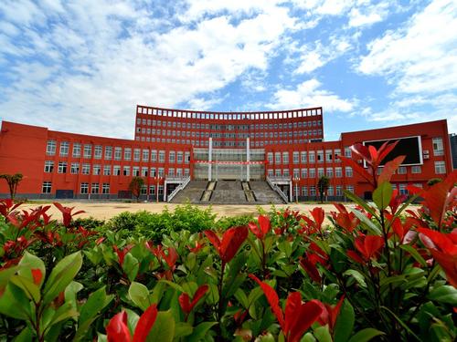  思南师范学校学校