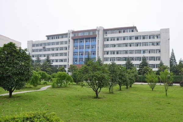  湖南石油化工职业技术学院