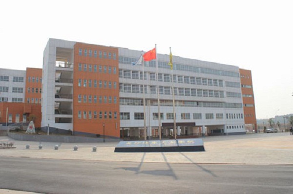  长沙汽车工业学校