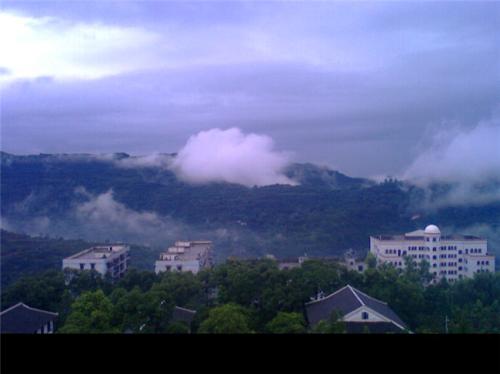  四川省仪陇县扶轮育才职业学校