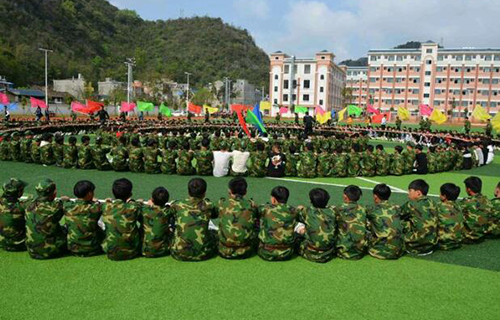  西畴县职业高级中学