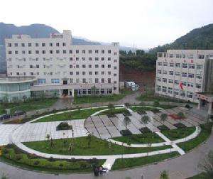  巴中市水电学校
