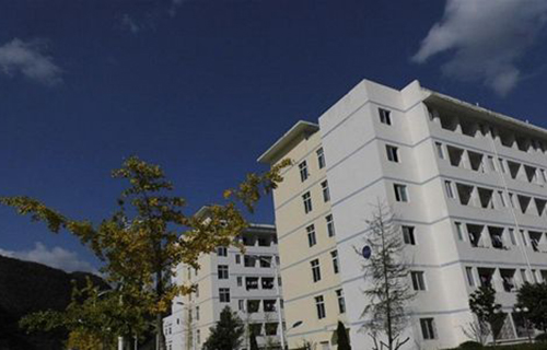  昆明市推拿职业学校