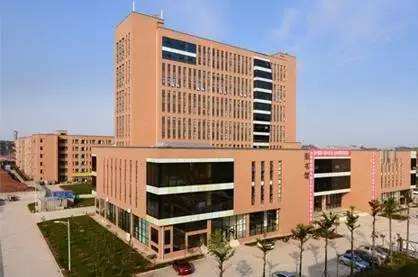  四川希望汽车技师学院