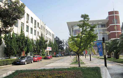  昆明计算机学校