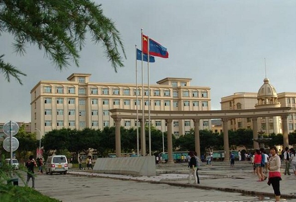  兰州外语职业学院