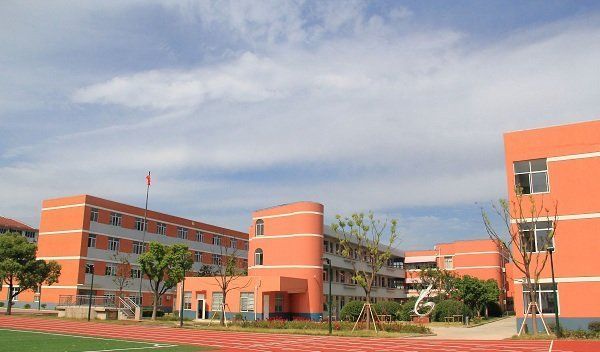  宜宾县柳嘉职业中学校