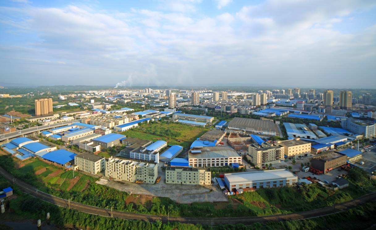  泸州市市轻工业局技工校