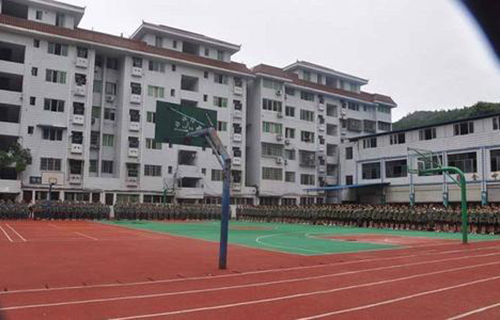  金塔汽车修理中等专业学校