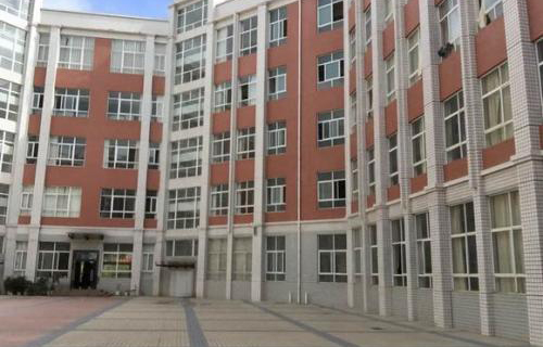  云锡公司职业高级中学