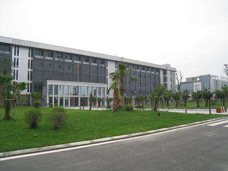  四川成都广播电视中等学校