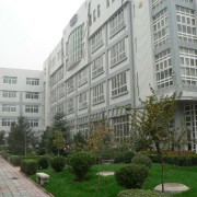  北京商贸学校