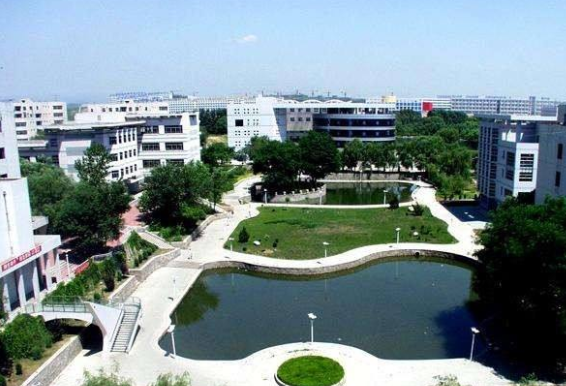  绵阳世纪石油工程学校