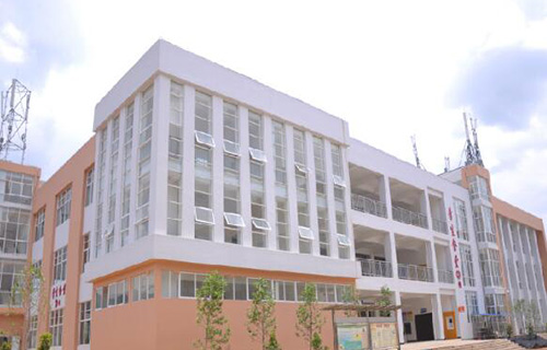  文山州文艺职业学校