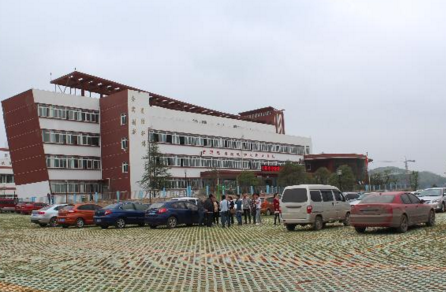  清镇中等职业技术学校