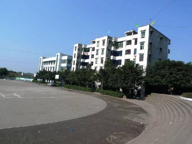  江安县第一职业中学校