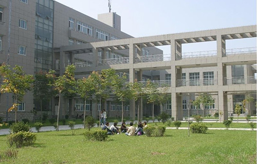  西安工业经济职业学校