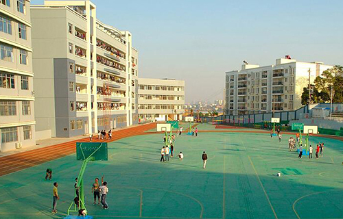  宝鸡市石油机械厂技工学校