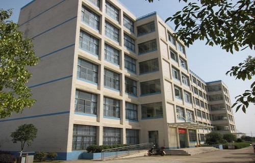  湖北宝业建工学校