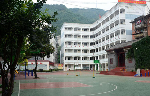  白河职业教育中心