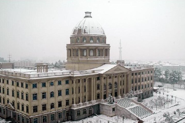  武汉商贸职业学院