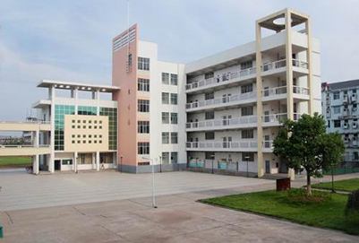 重庆市机械电子高级技工学校五年制大专