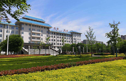 渭南工业学校