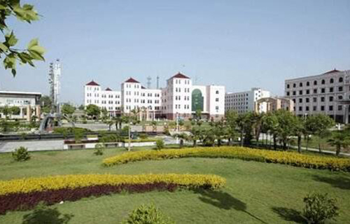  西安外事技工学校