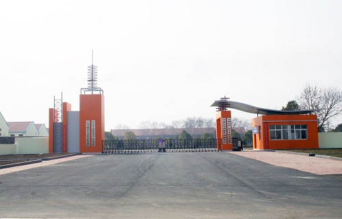  孝感市第四技工学校