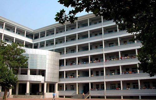  陕西中北铁道技工学校