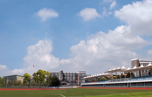  武汉市财经学校