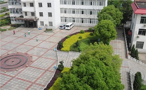  湘潭教育学院