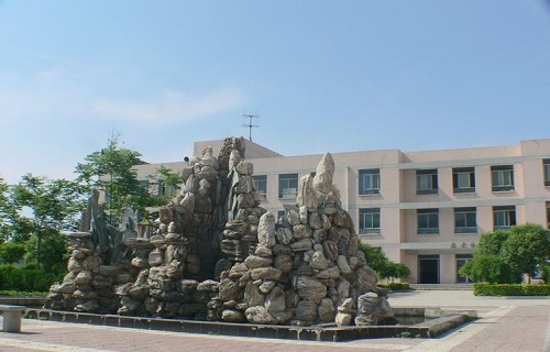  郑州市第一职业中等专业学校