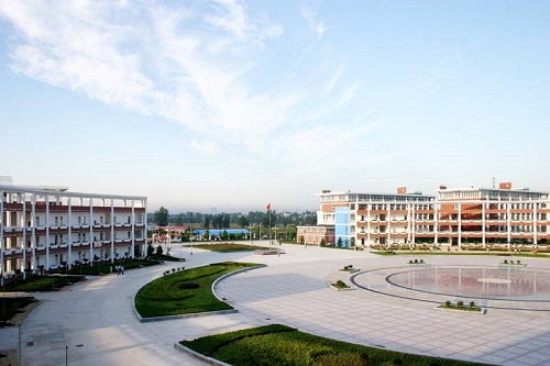  河南工业职业技术学院