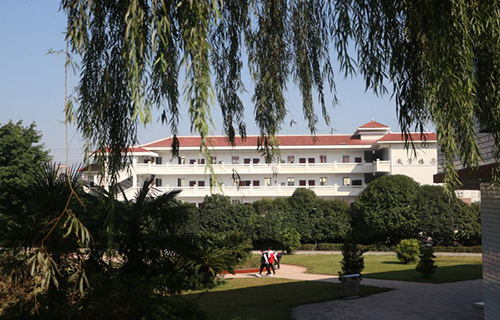  邯郸中山专修学院中专部