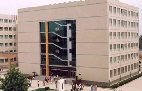  廊坊市体育学校