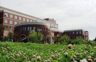  石家庄护理学校