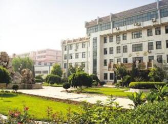  石家庄艺术设计学校