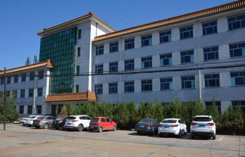  张家口名人学校