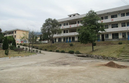  遂川县职业中学