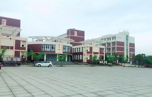  都昌中等专业学校