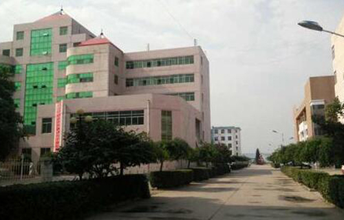  定州市技工学校